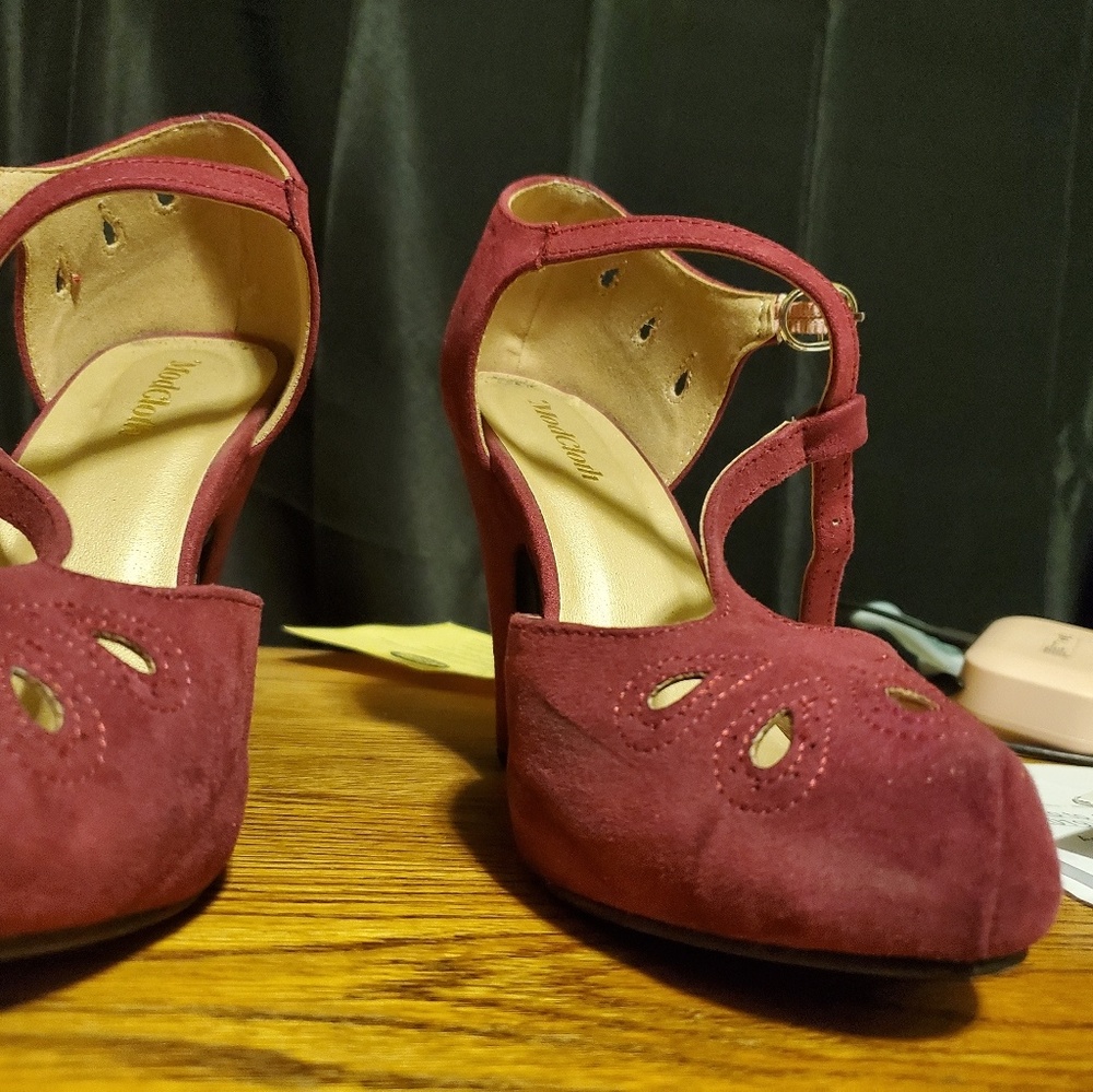 ModCloth - Picture 2 of 2